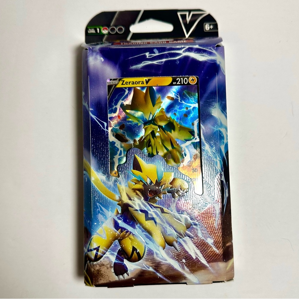 Pokemon Trading Card Set- Zeraora V - Blue and Yellow, New.